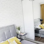 Vizzit Us Premium Apartman *